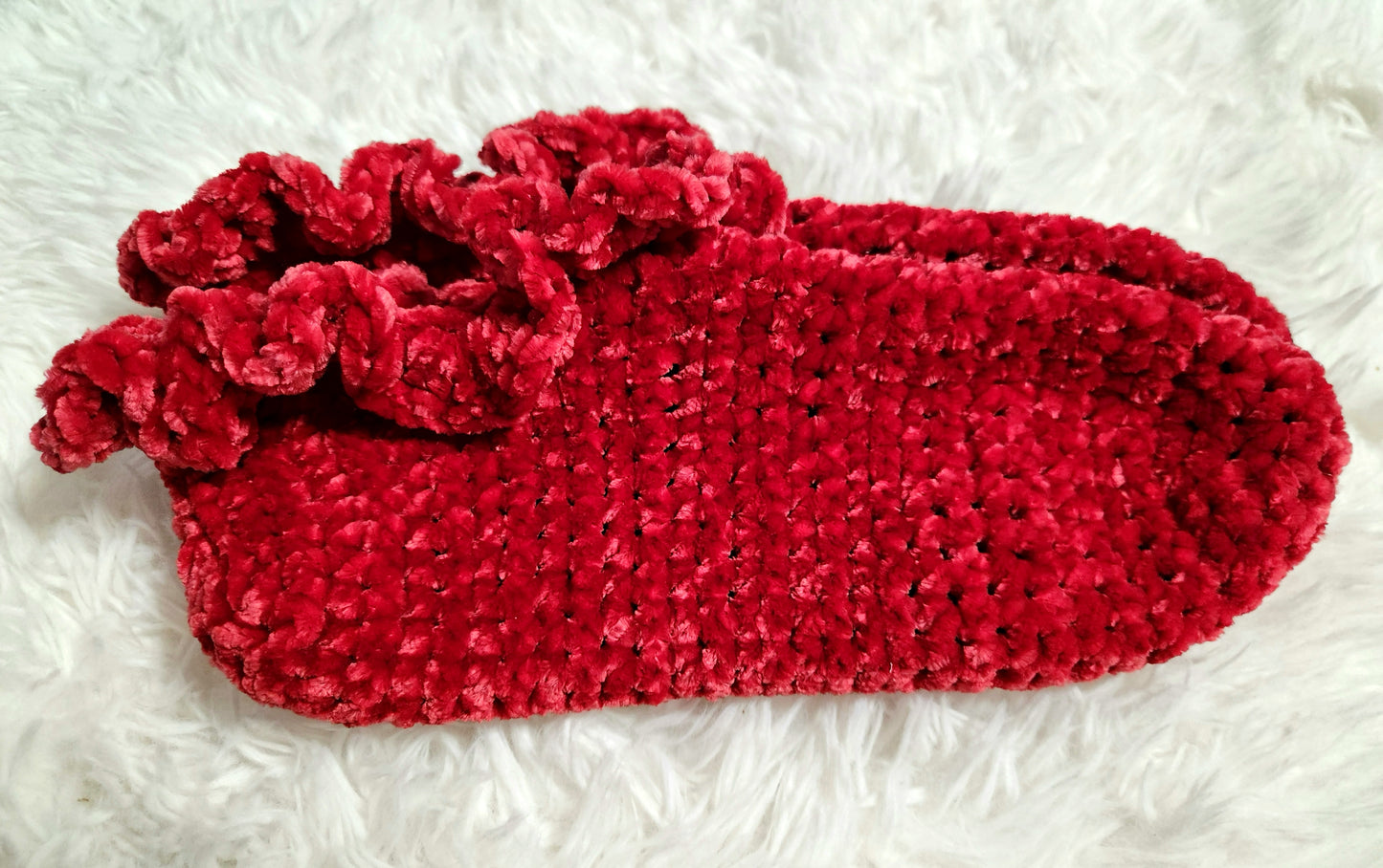 Ruffle Velvet Slipper Socks