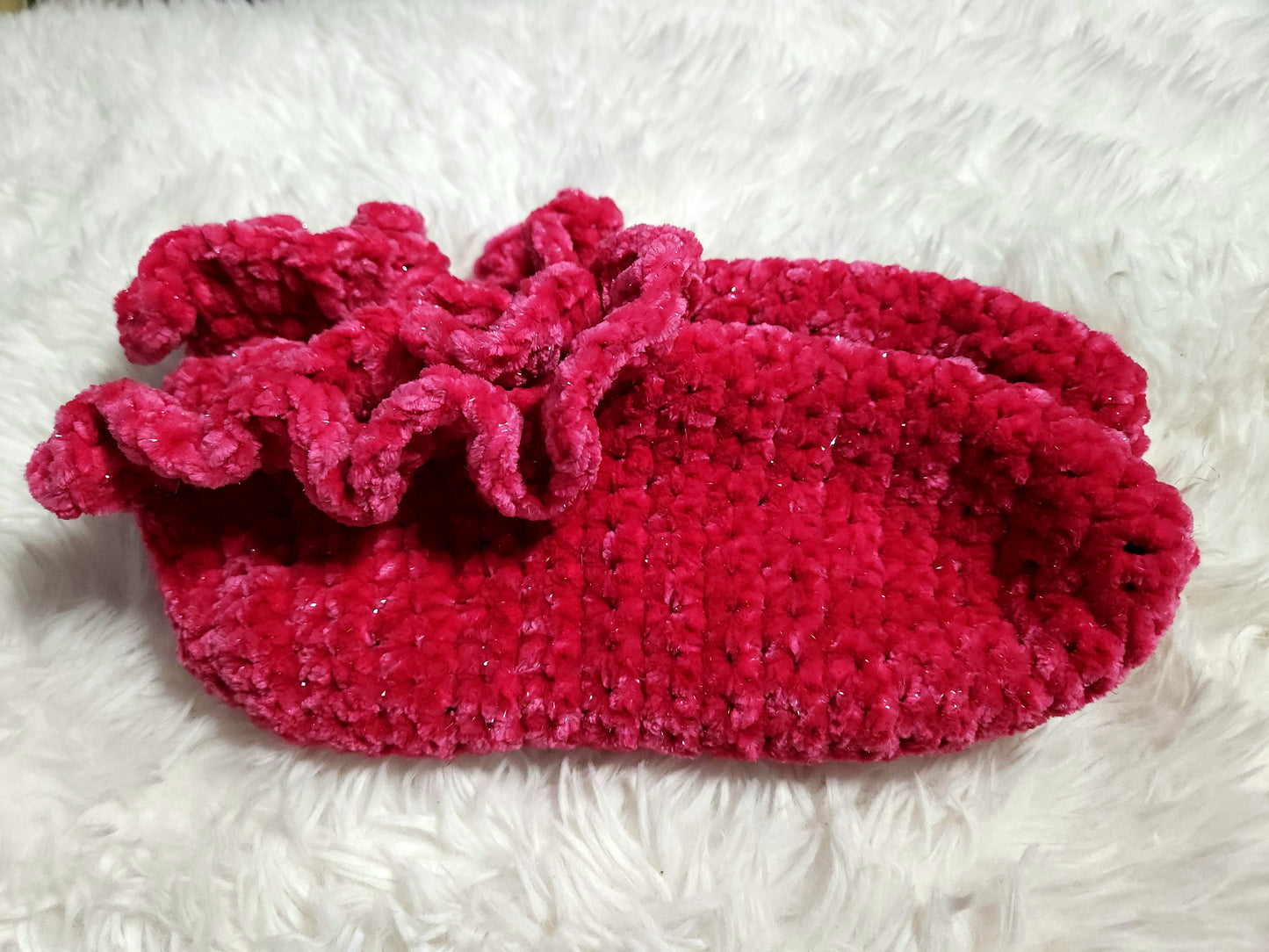 Juicy Ruffle Slipper Socks